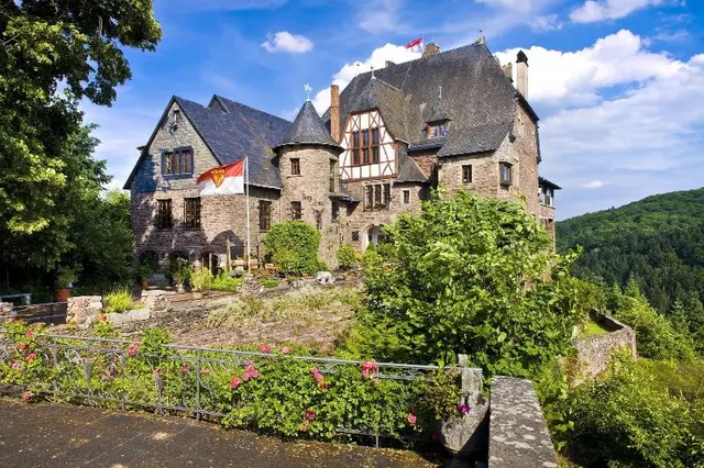 Hotel Burg Arras