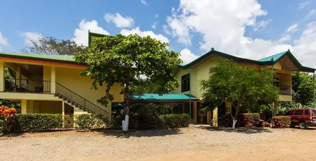 Camping Y Cabinas El Tecal