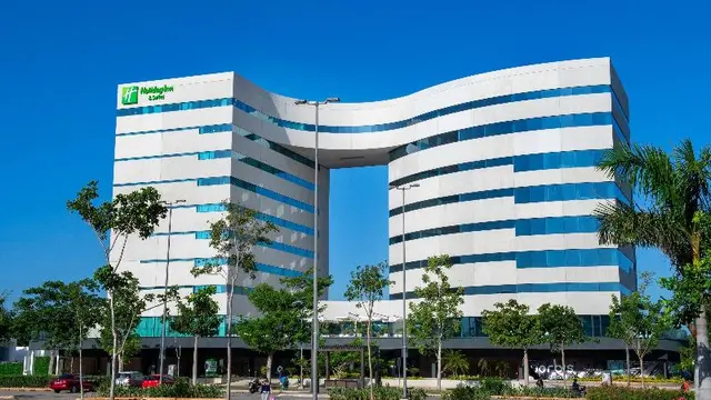 Holiday Inn & Suites MERIDA LA ISLA by IHG