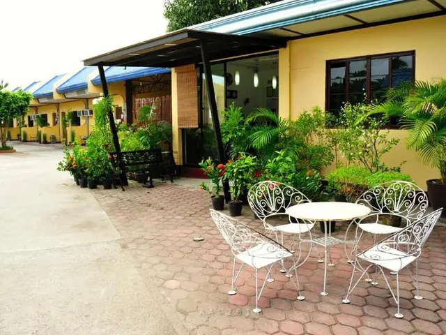 Antonio's Apartelle & Suites