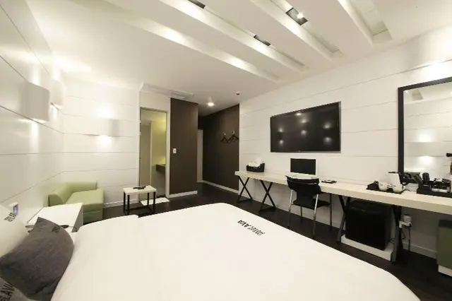 Premium Ava Hotel Sasang