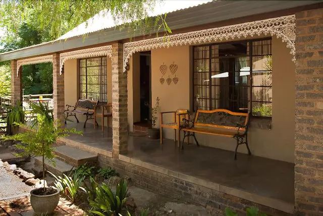 Cunningham Cottage Guest House