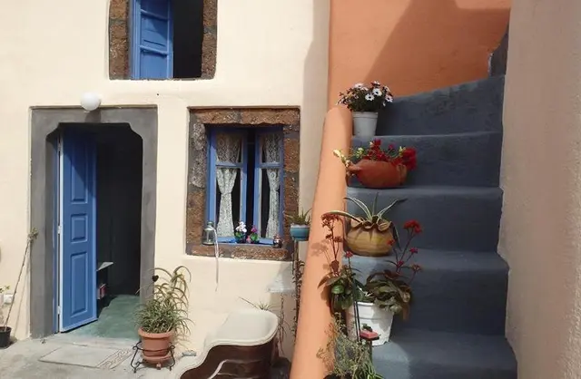 Emmantina Houses