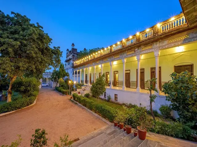 Neemrana's - Piramal Haveli