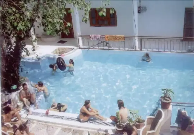 Hotel Oasis