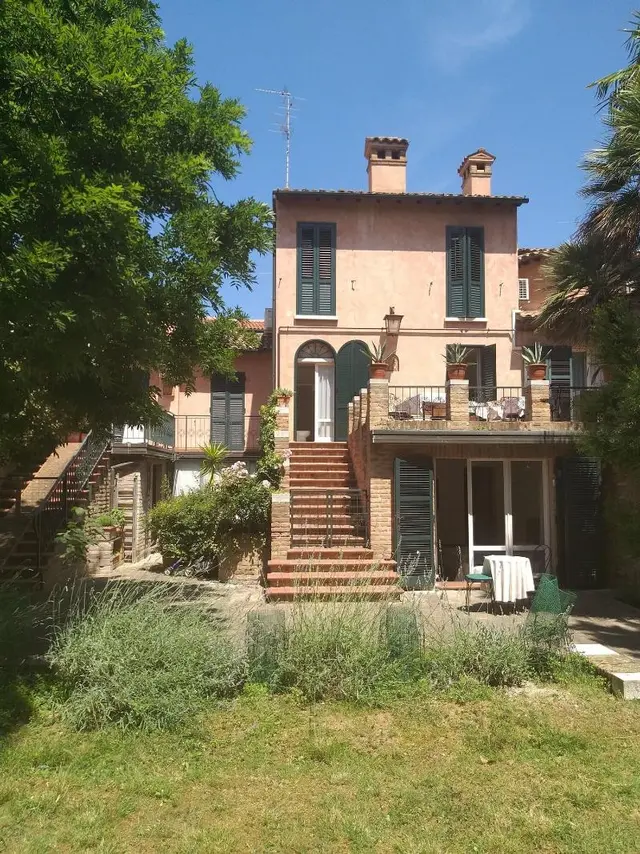 Ai Giardini Di San Vitale