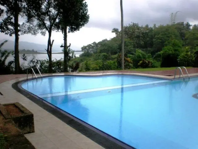 Oruthota Chalets
