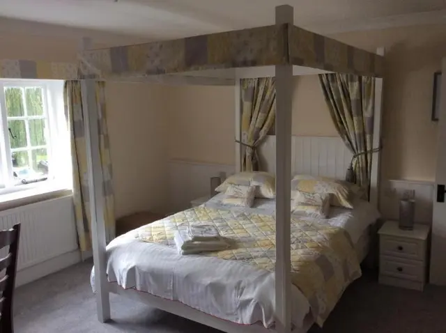 The Highwayman Hotel