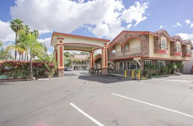 Best Inn and Suites Buena Park
