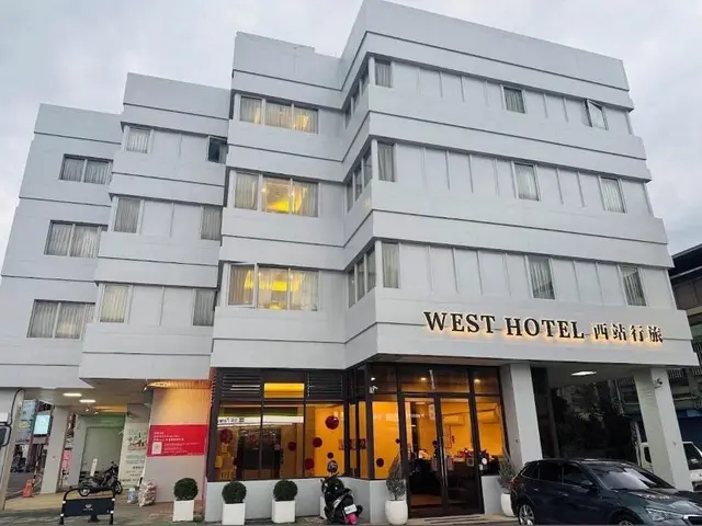 West Hotel