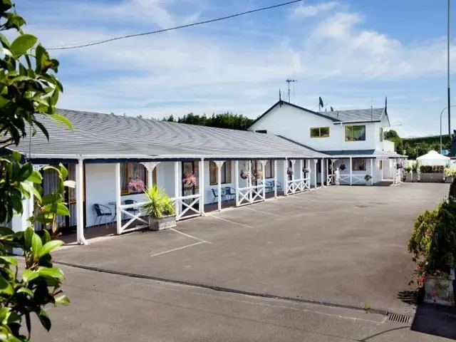 Accommodation Te Puna