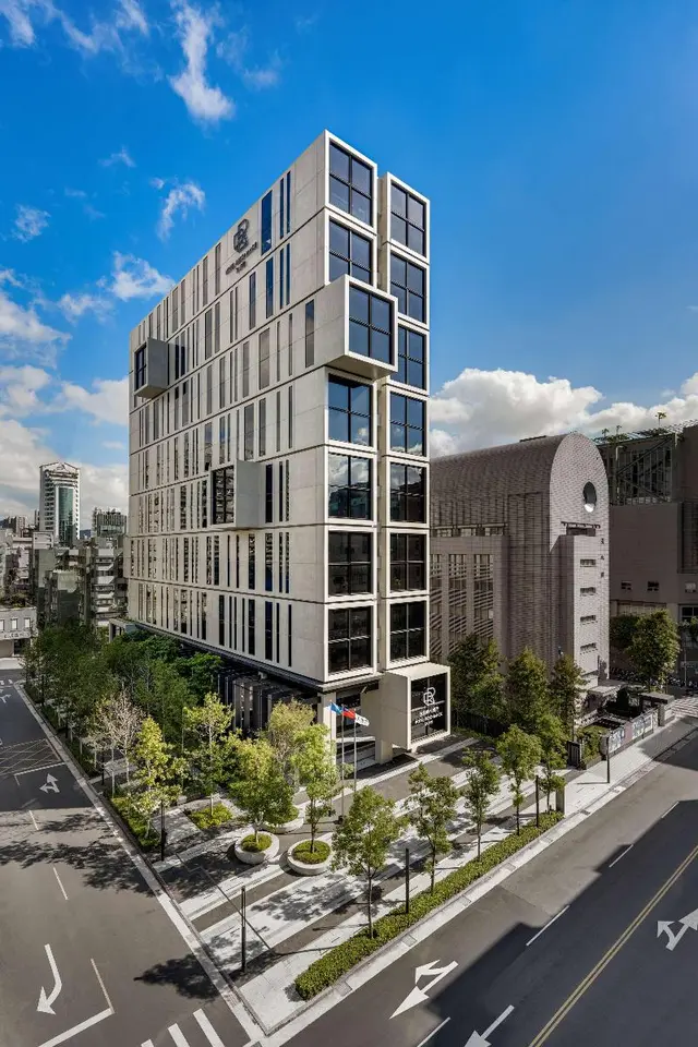 Hotel Resonance Taipei, Tapestry Collection by Hil