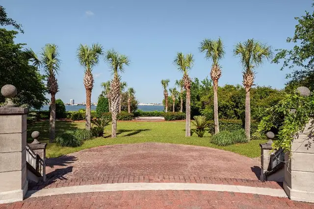 Embassy Suites by Hilton Charleston Hb Mt Pleasant
