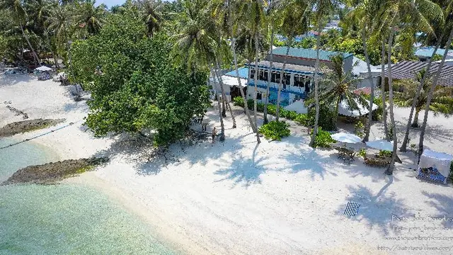Batuta Maldives Surf View