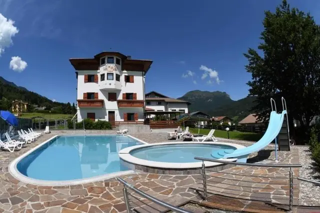 Hotel Alpenrose