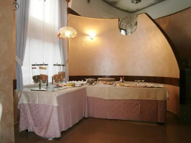 Hotel Corona