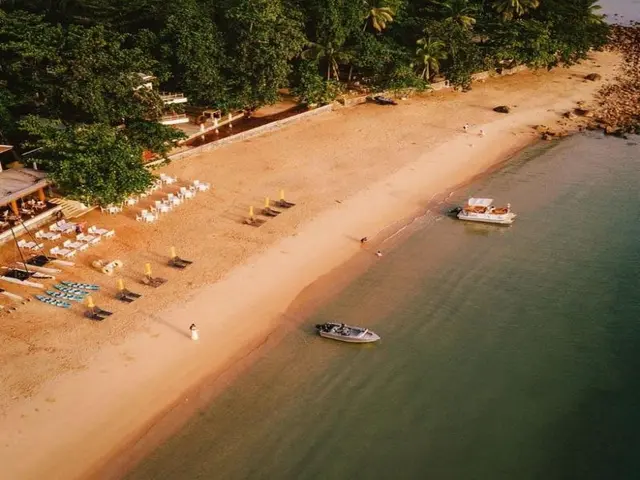 Sichon Cabana Beach Resort