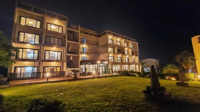 Dombe Resort