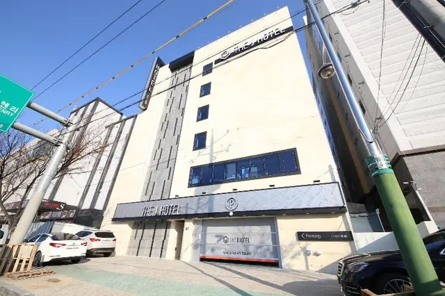 Daegu J Hotel