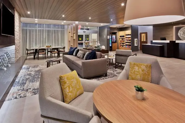 Fairfield Inn & Suites by Marriott Birmingham Colo