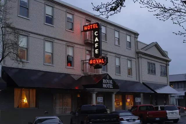 Royal Hotel