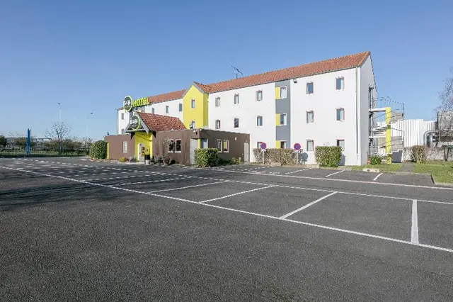B&B HOTEL Poitiers 1 Futuroscope