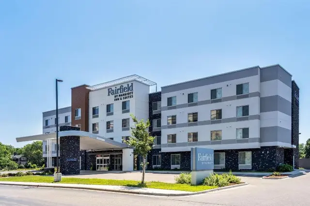 Fairfield Inn & Suites by Marriott Minneapolis Nor