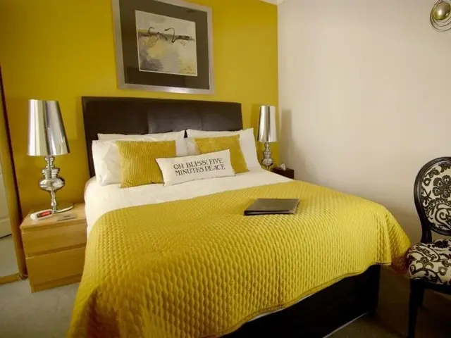 Kenley Hotel