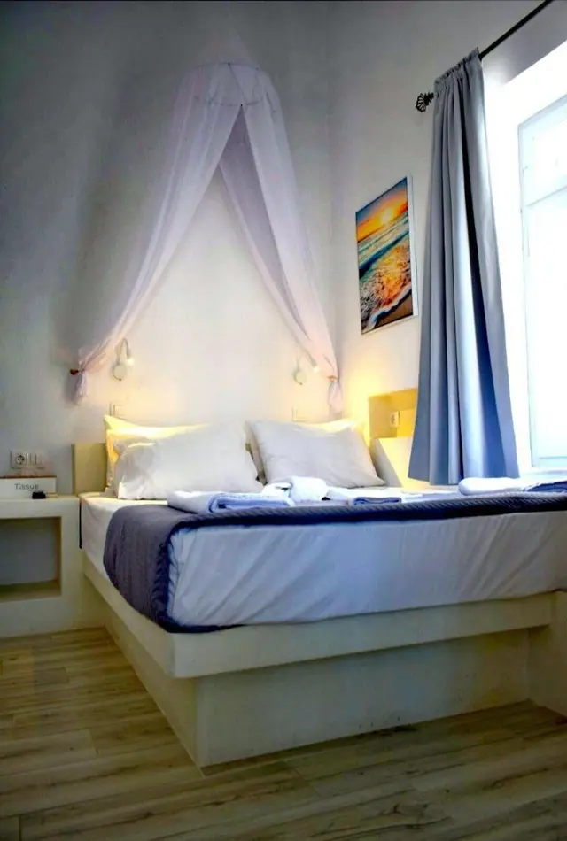 Virginia Rooms