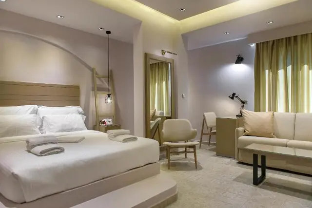 Hotel Pyrgos Boutique & Suites