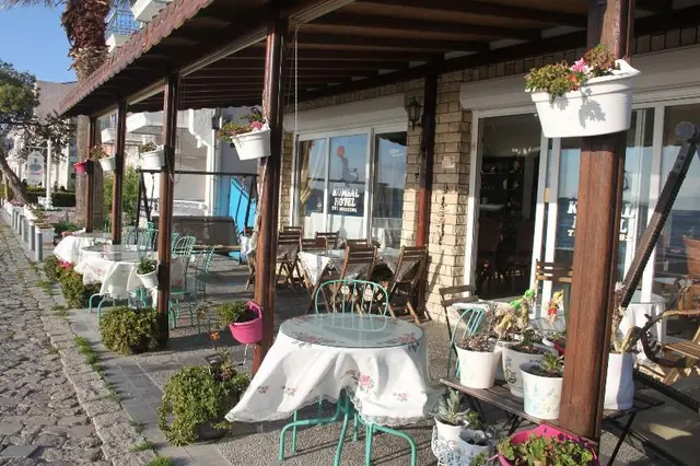 Foca Kumsal Hotel