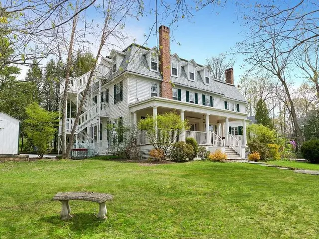 Birchwood Inn