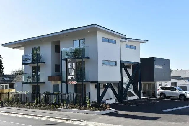 Bealey Plaza Motel