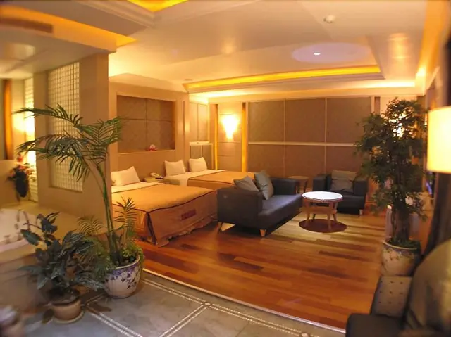 Changsing Business Motel