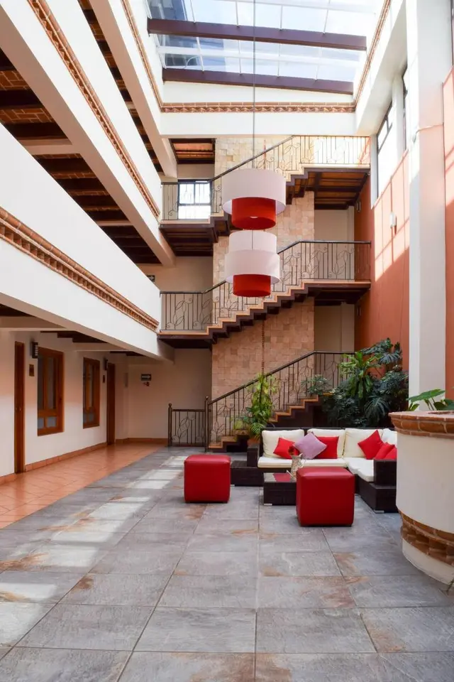 Plaza Magnolias Suites