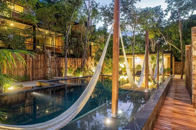 Amaka Calma Tulum