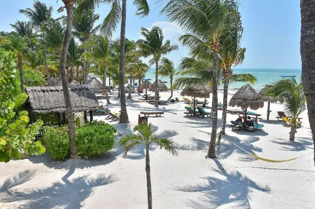 Amaita Beach Hotel