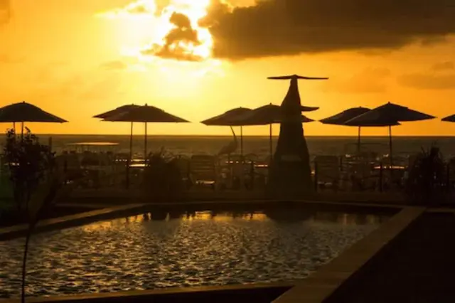 Croa Mares Hotel