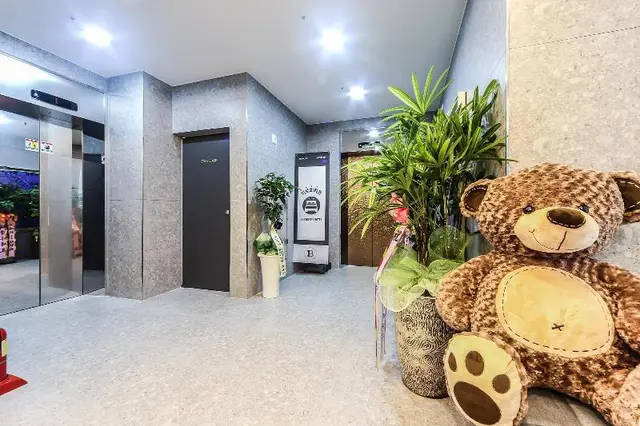 Browndot Hotel Gold