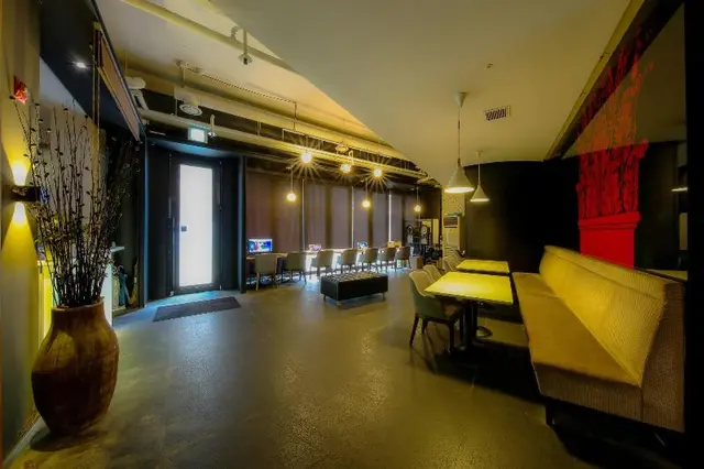 F T Hotel