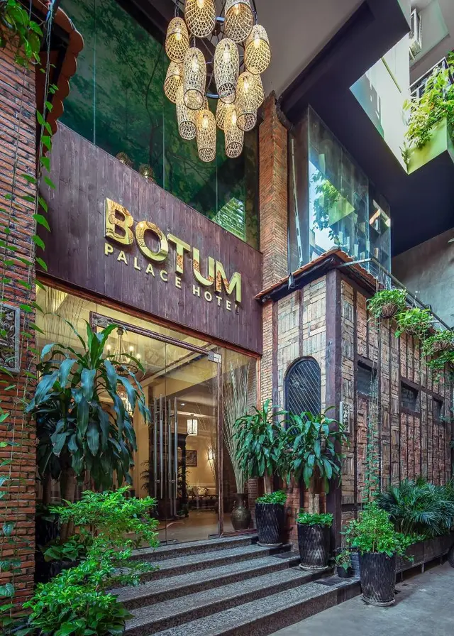 Botum Palace Hotel