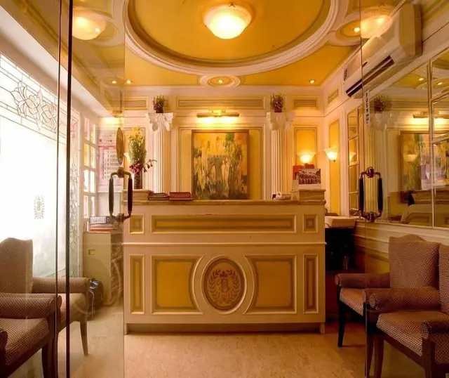 Hexa Benzy Palace