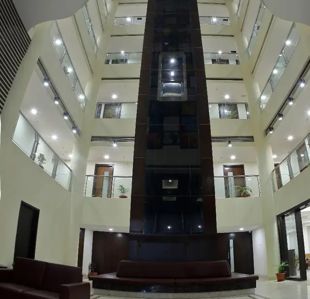 Incredible One Hotel