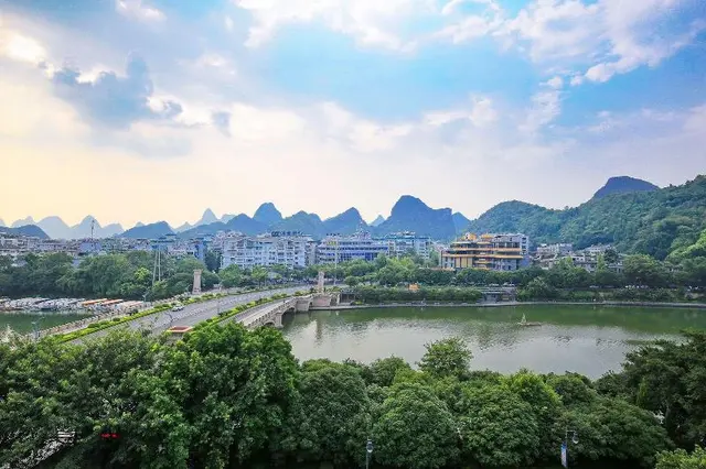 Immersing Hotel Guihu Branch