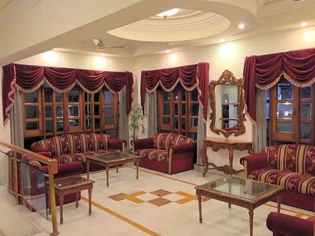 Hotel Shiva Residency