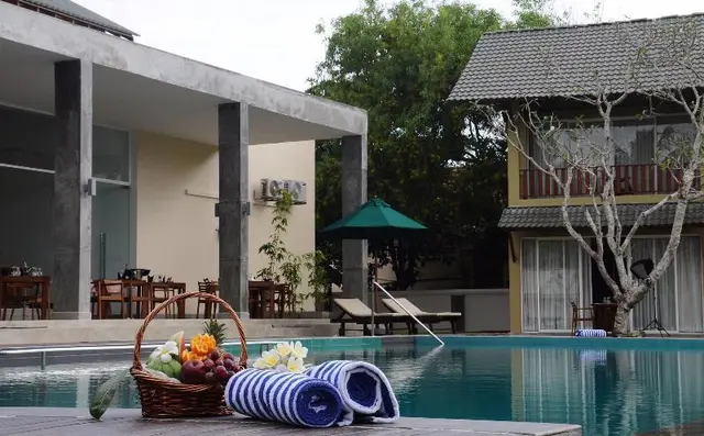 South Lake Resort Koggala