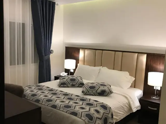 Petra Heart Hotel