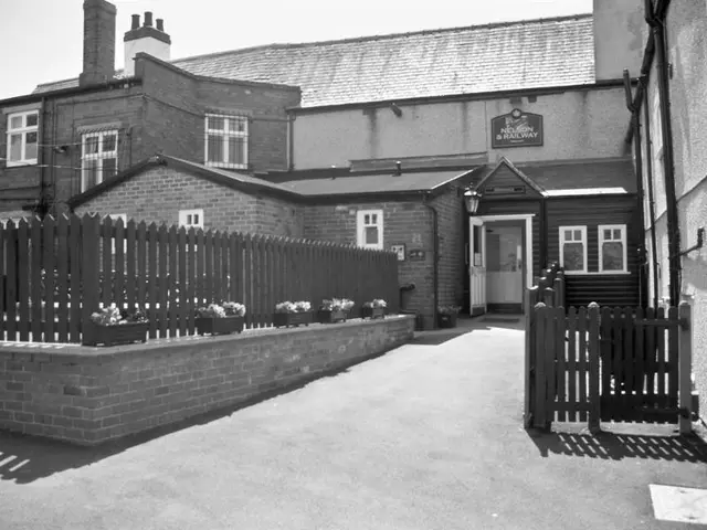 Nelson And Railway Inn