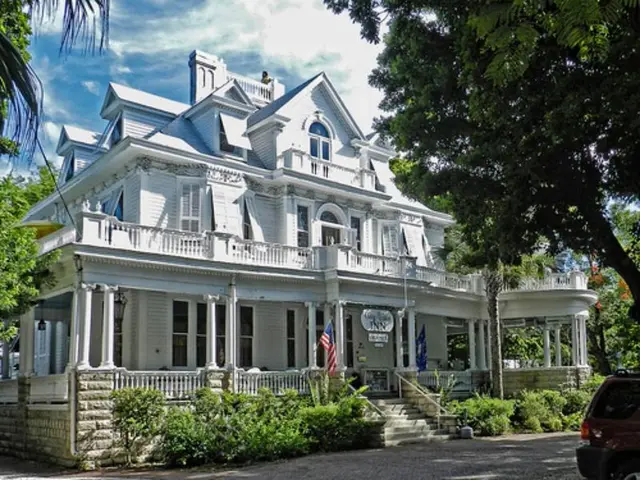 Amsterdam S Curry Mansion Inn
