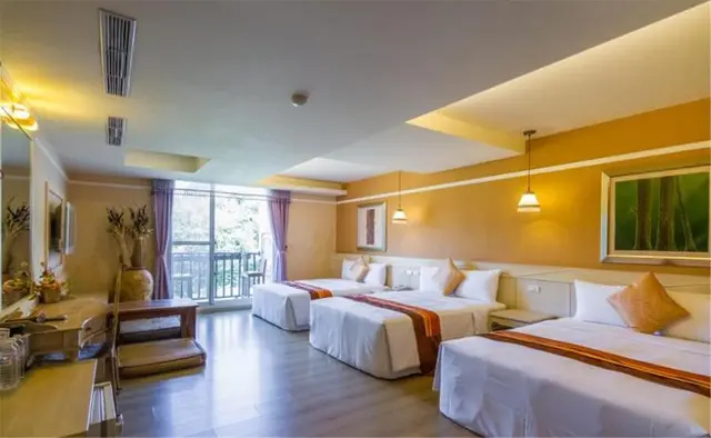 Ocean Breeze Inn